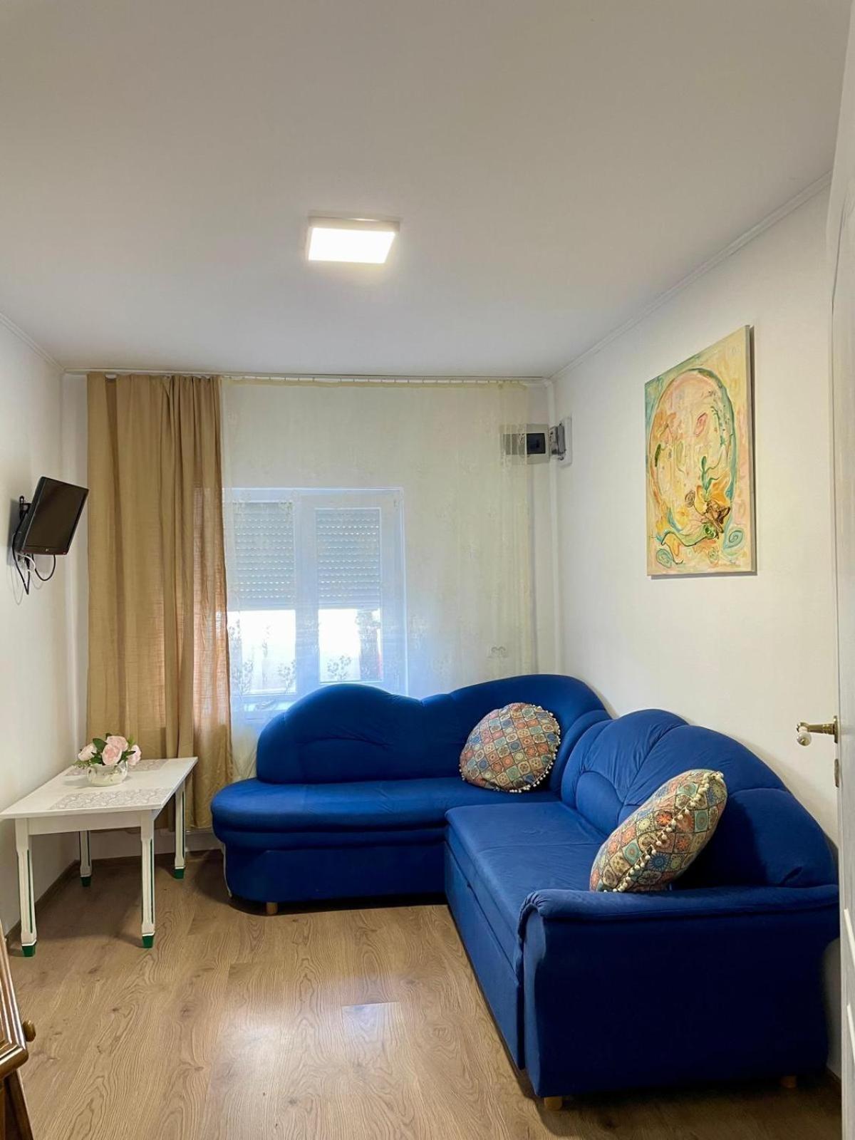Apartamento Apartament House Sasca Oradea Exterior foto
